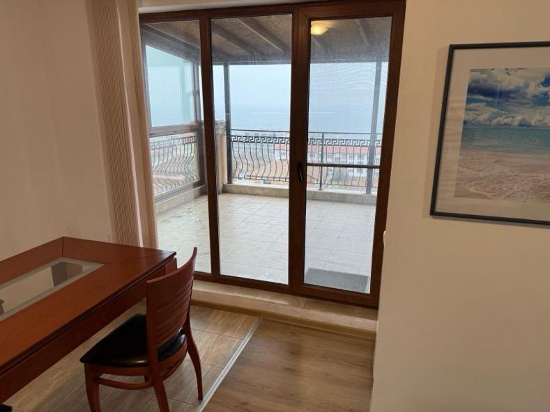 Panoramic Sea View *